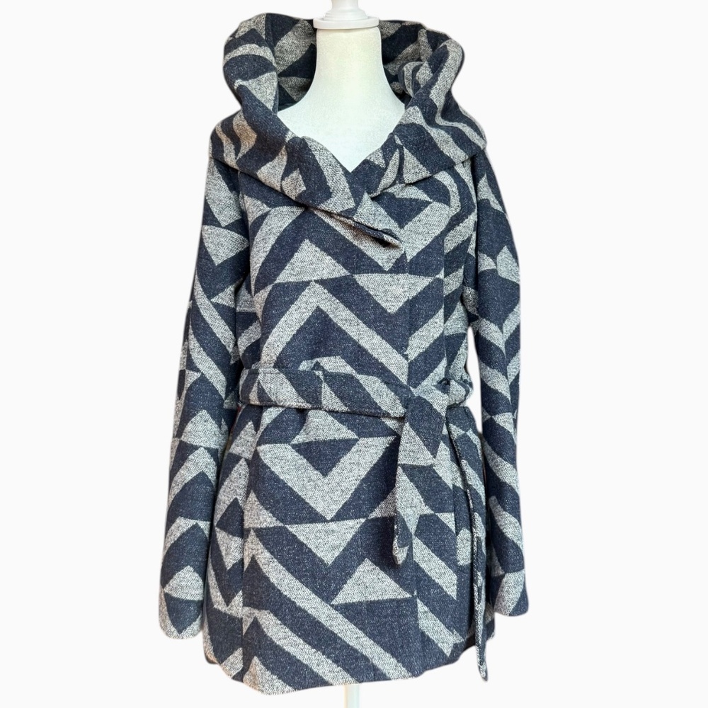 Mossimo Supply Co. Two Tone Geometric Wrap Pea Coat With Oversized Collar Sz M